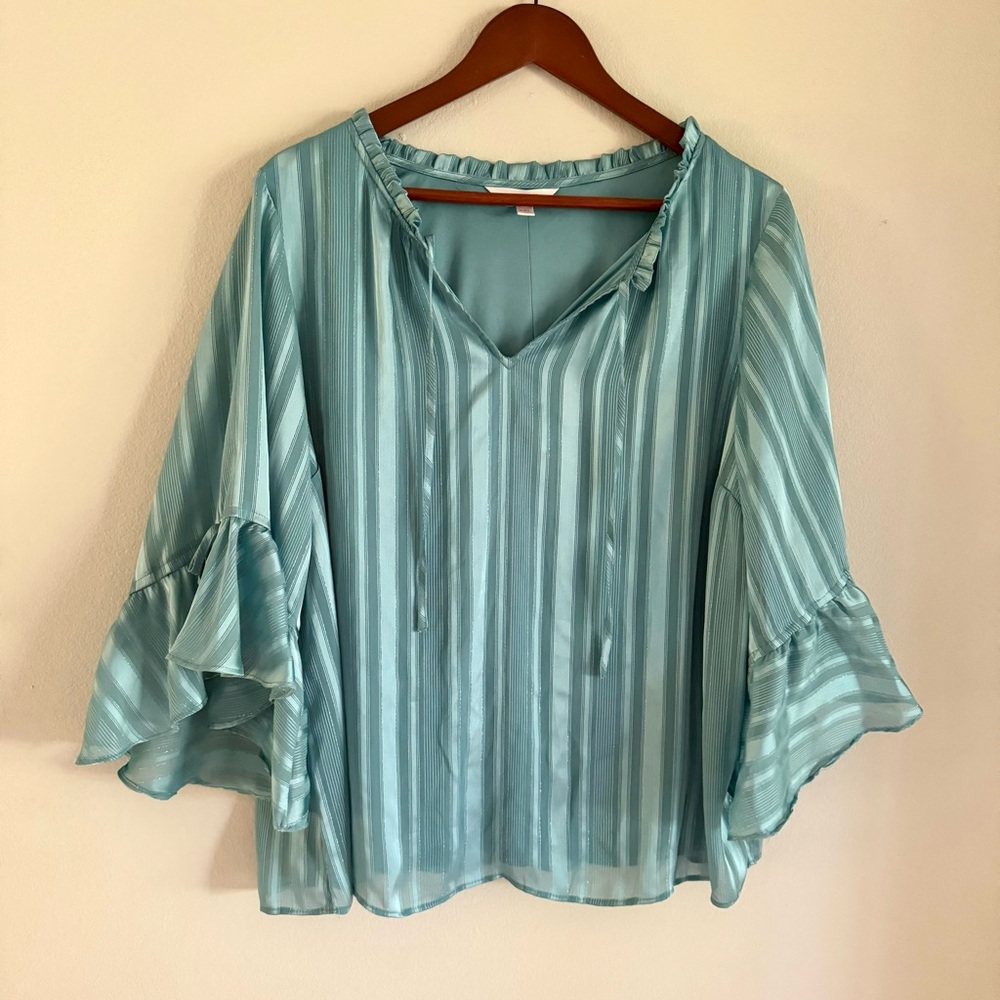 LC Lauren Conrad Plus Size Petal Sleeve Peasant Top, XXL